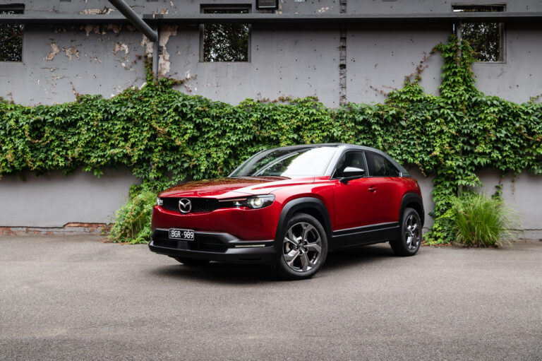 Mazda představila pětibodový plán, do roku 2025 uvede třináct elektrifikovaných modelů