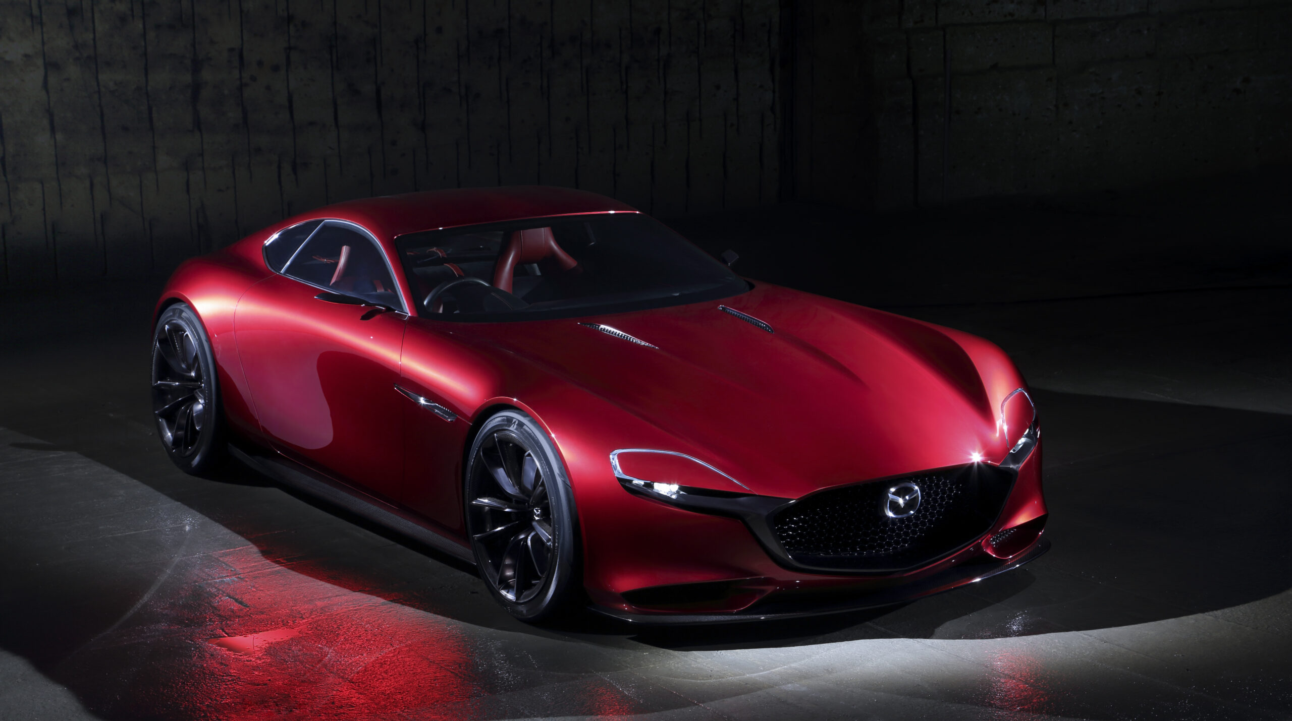 KOMENTÁŘ: Rozloučí se Mazda stylově se spalovací érou?