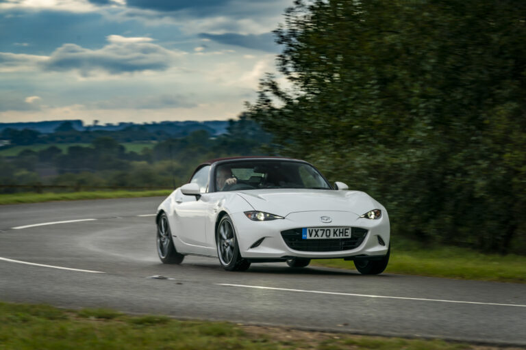 Miata zůstane Miatou, řekl šéf vývoje. Nová generace dorazí nejdříve za dva roky